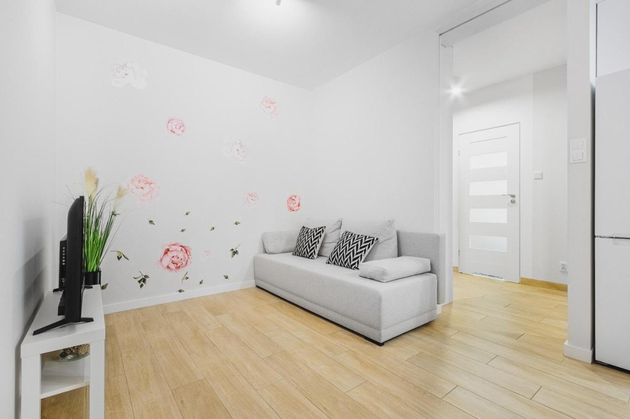 Floris Apartment Lodź Bagian luar foto